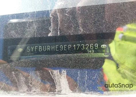 2014 Toyota Corolla Le z USA, uszkodzony, nr VIN 5YFBURHE9EP173269